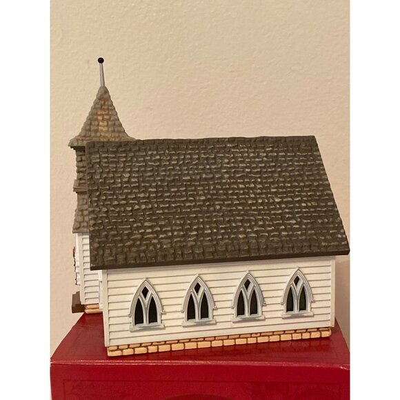 Sarah Plain and Tall LOT 4 Hallmark Holiday Christmas Village Houses 1994 - Picture 8 of 16